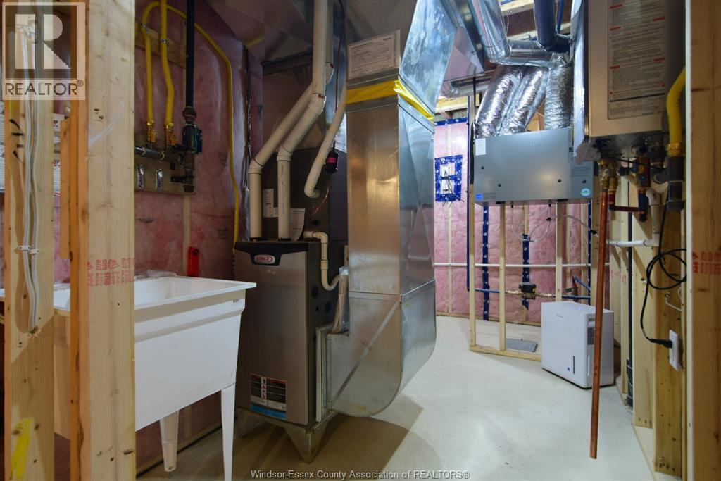 101 Arthur, Harrow, ON - Indoor Photo Showing Basement