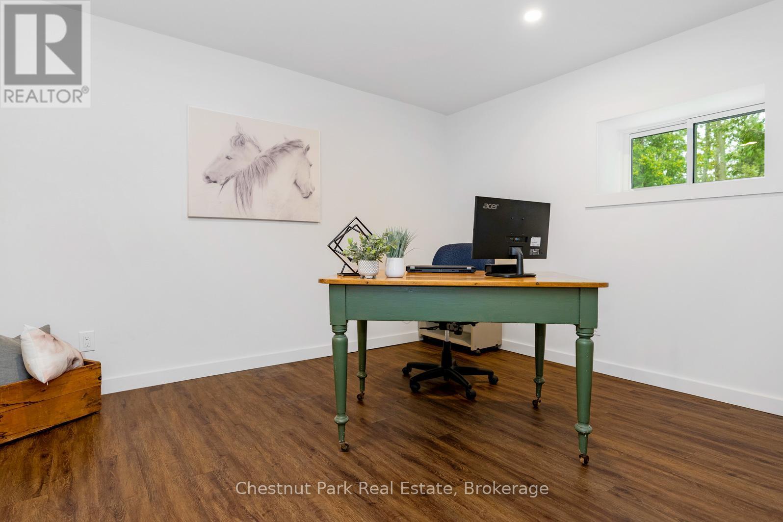 2890 Nottawasaga Conc 10 N, Clearview, ON - Indoor Photo Showing Office