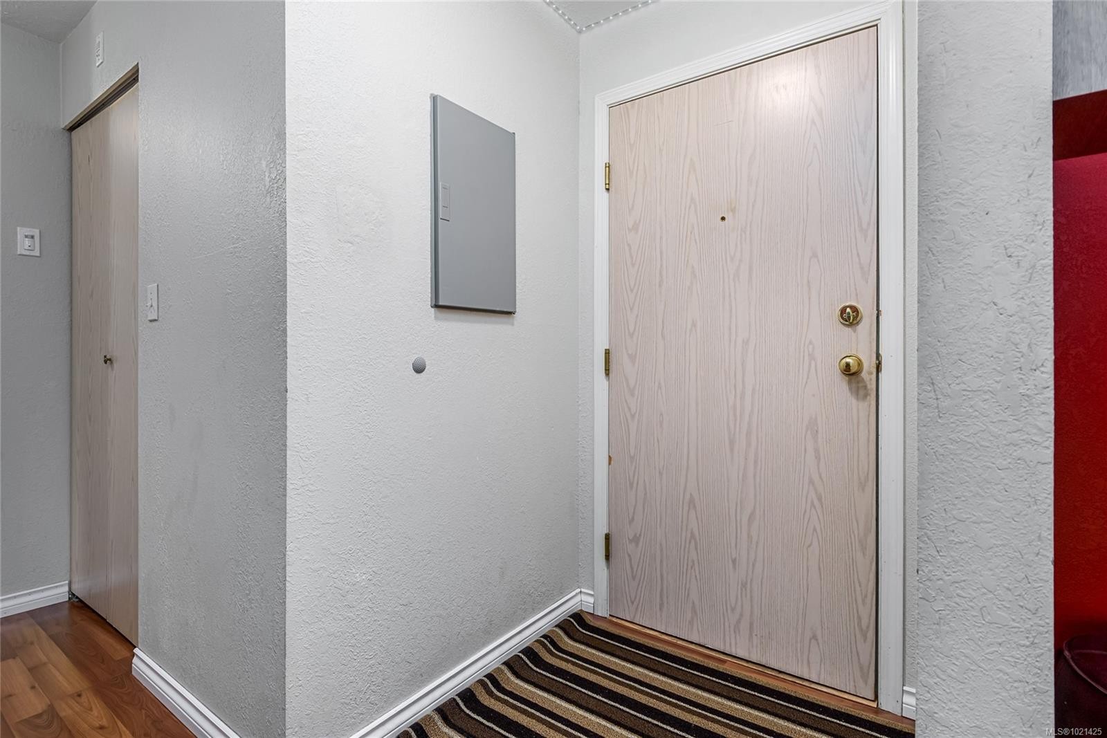 207-1050 Braidwood Rd, Courtenay, BC - Indoor Photo Showing Other Room