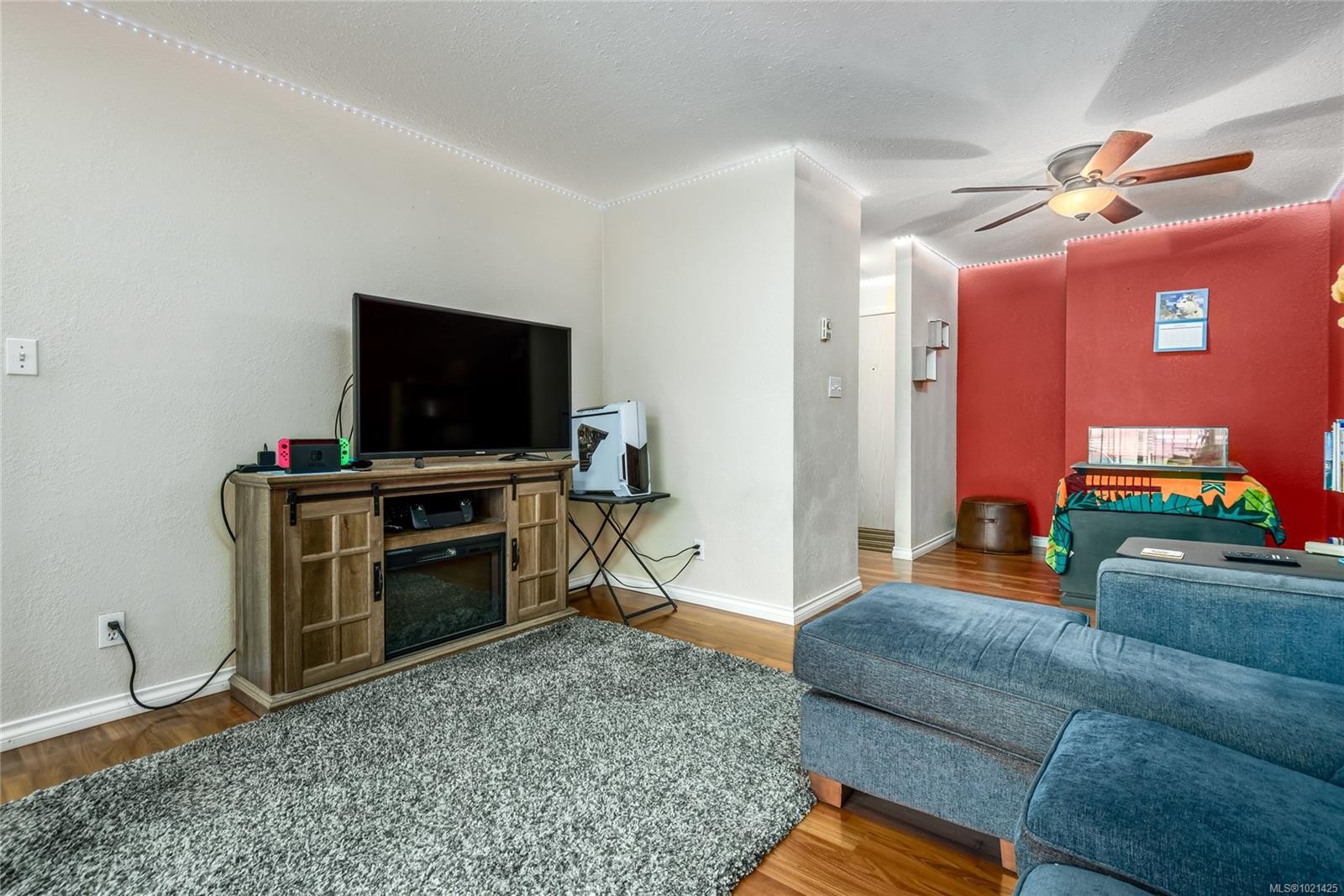 207-1050 Braidwood Rd, Courtenay, BC - Indoor Photo Showing Other Room