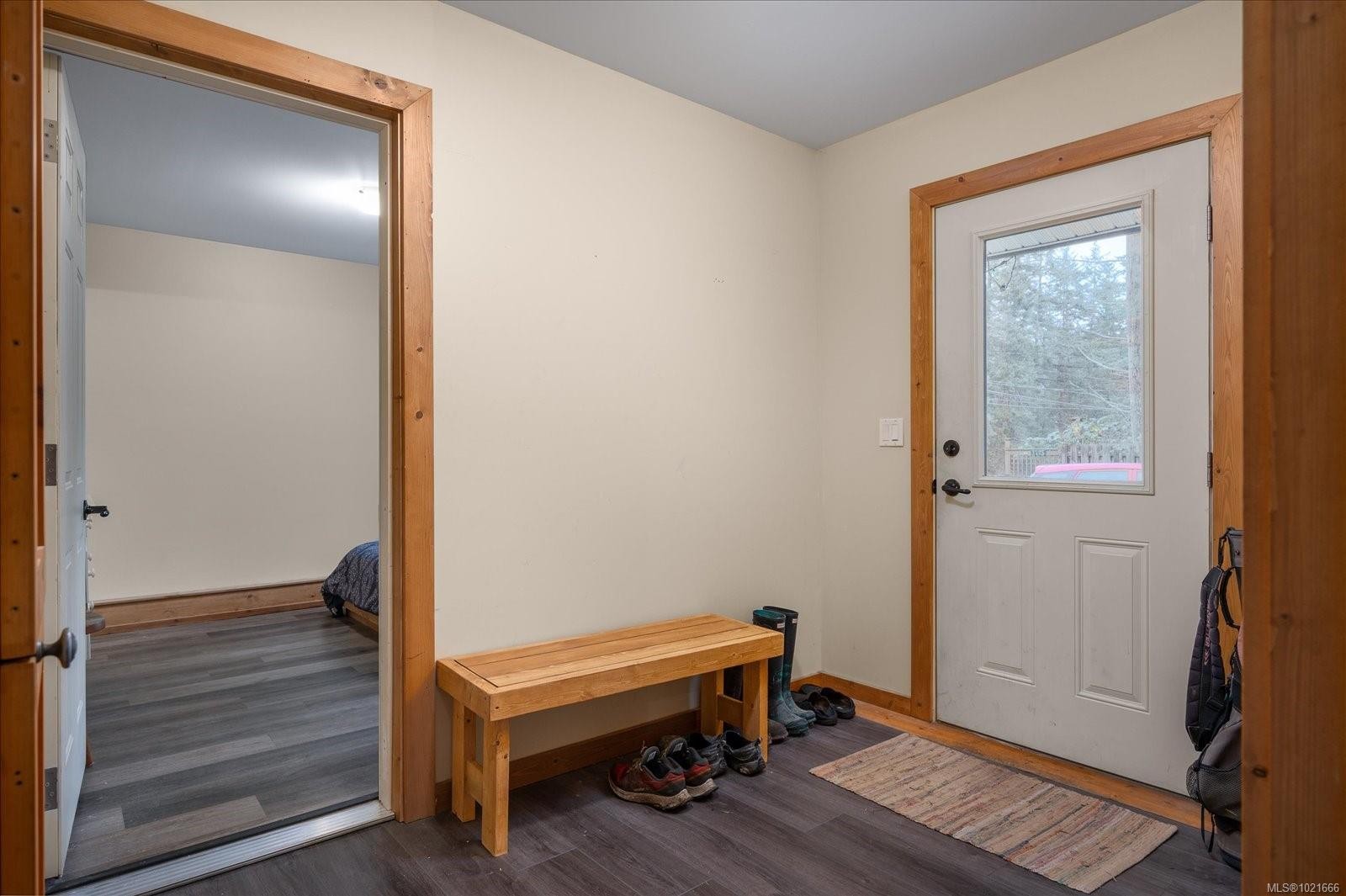 3271 South Rd, Gabriola Island, BC