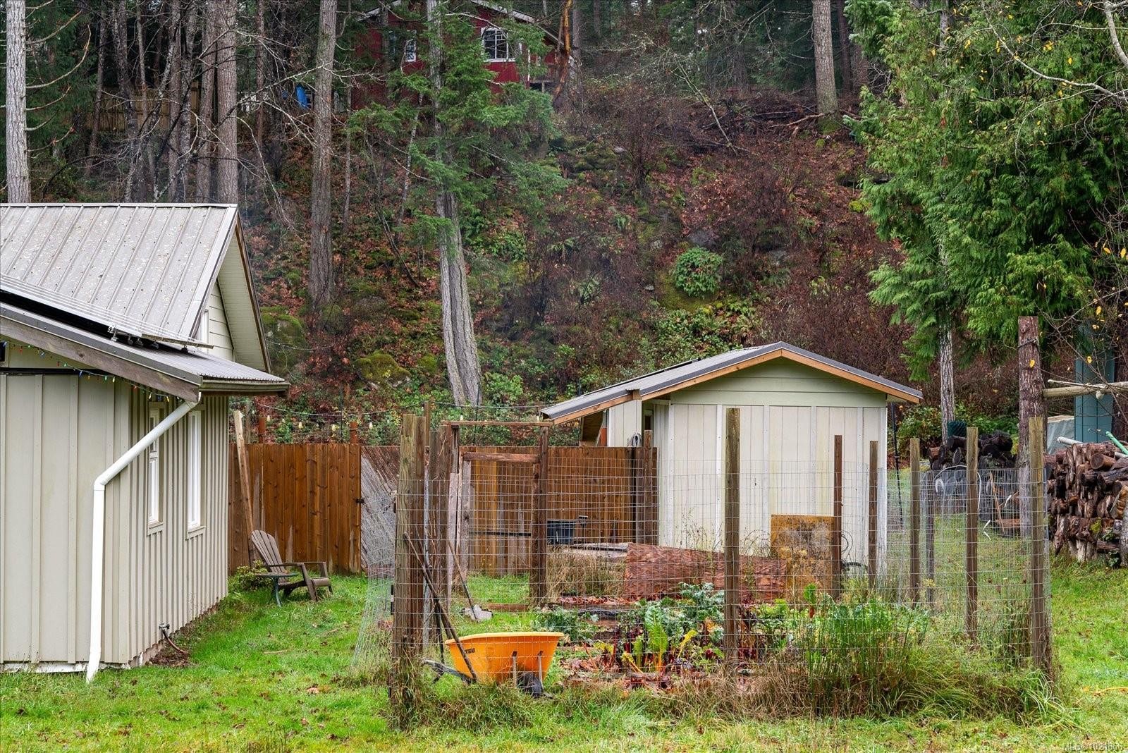 3271 South Rd, Gabriola Island, BC