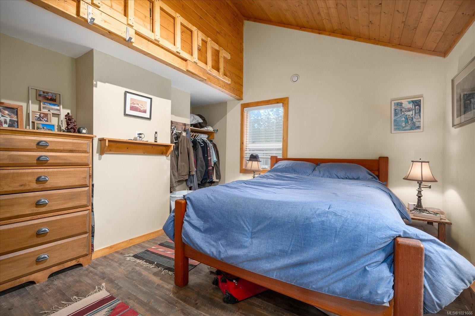 3271 South Rd, Gabriola Island, BC