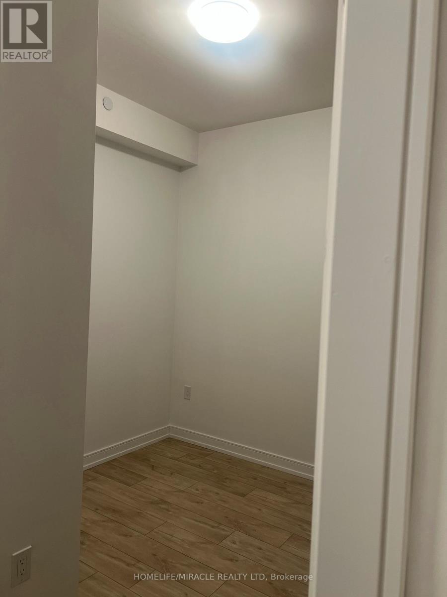 20 - 168 Clonmore Drive, Toronto, ON - Indoor Photo Showing Other Room