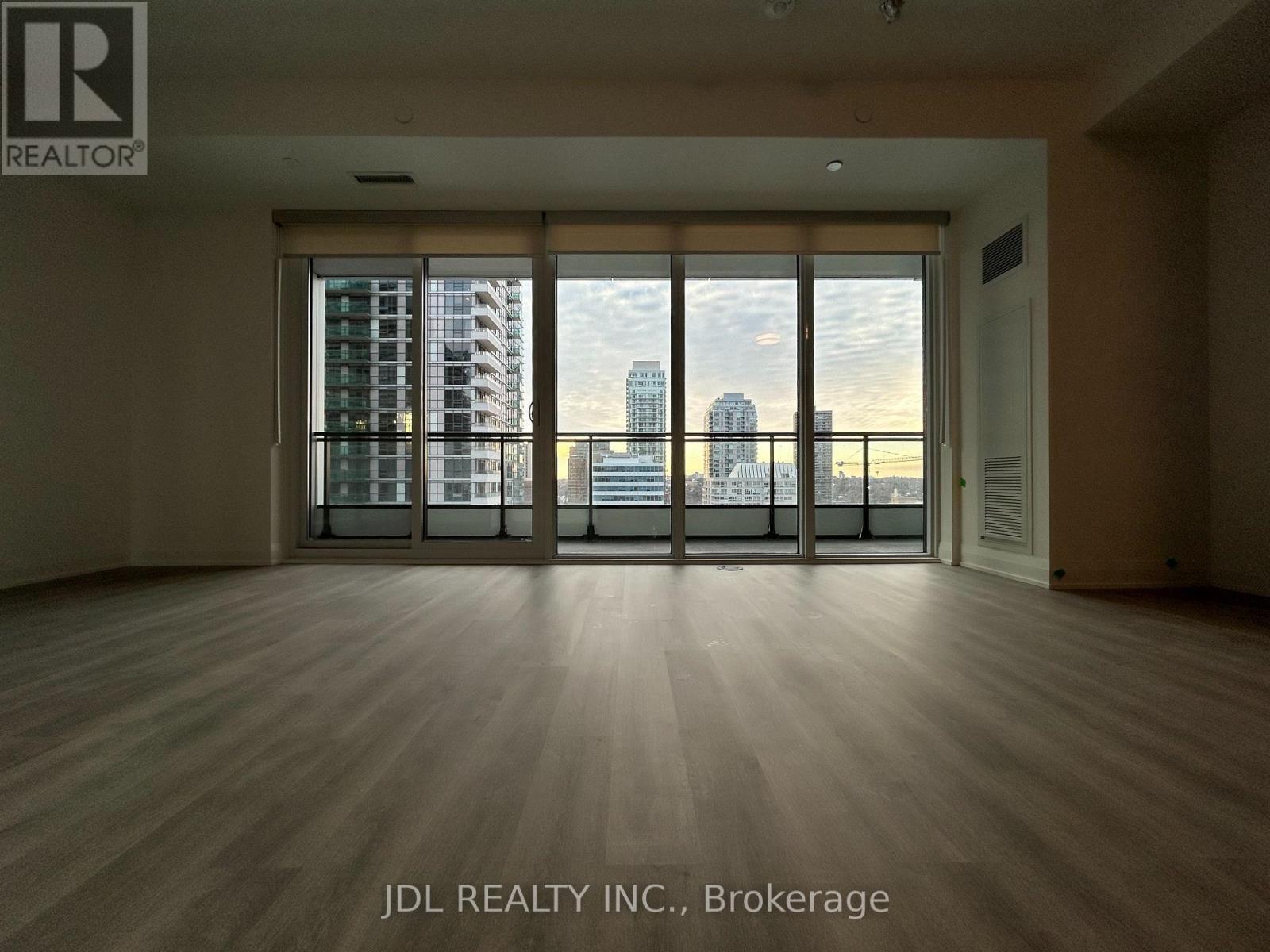 1210 - 65 Broadway Blvd Boulevard, Toronto, ON - Indoor Photo Showing Other Room