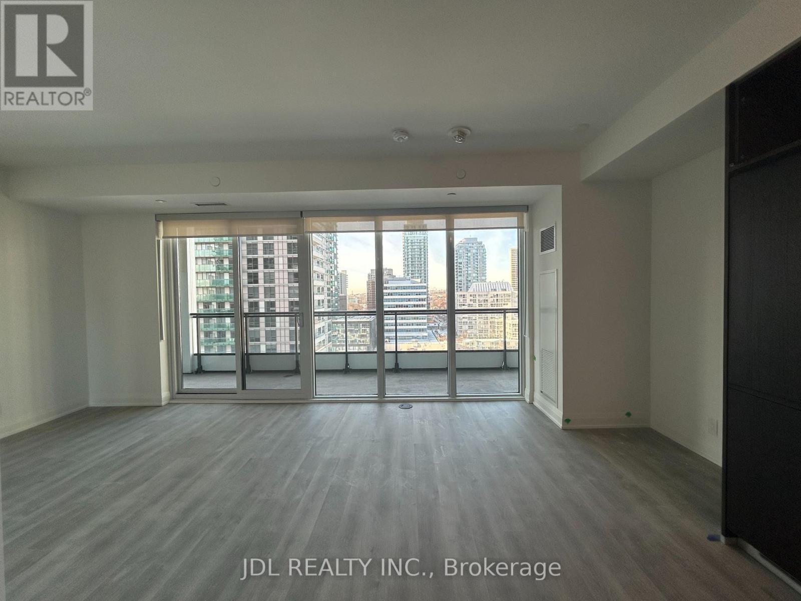 1210 - 65 Broadway Ave Boulevard, Toronto, ON - Indoor Photo Showing Other Room