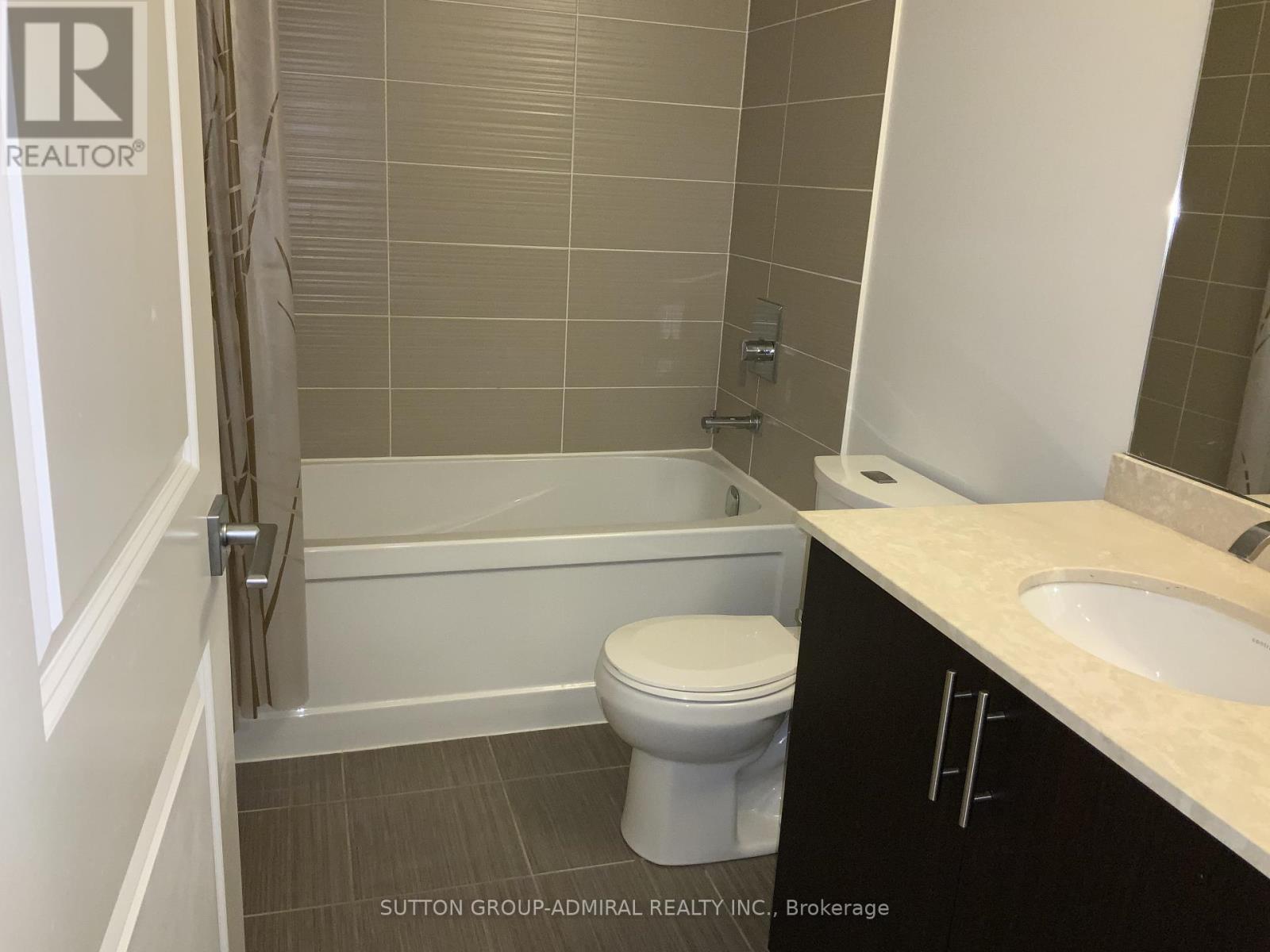 1009 - 7165 Yonge Street, Markham, ON - Indoor Photo Showing Bathroom