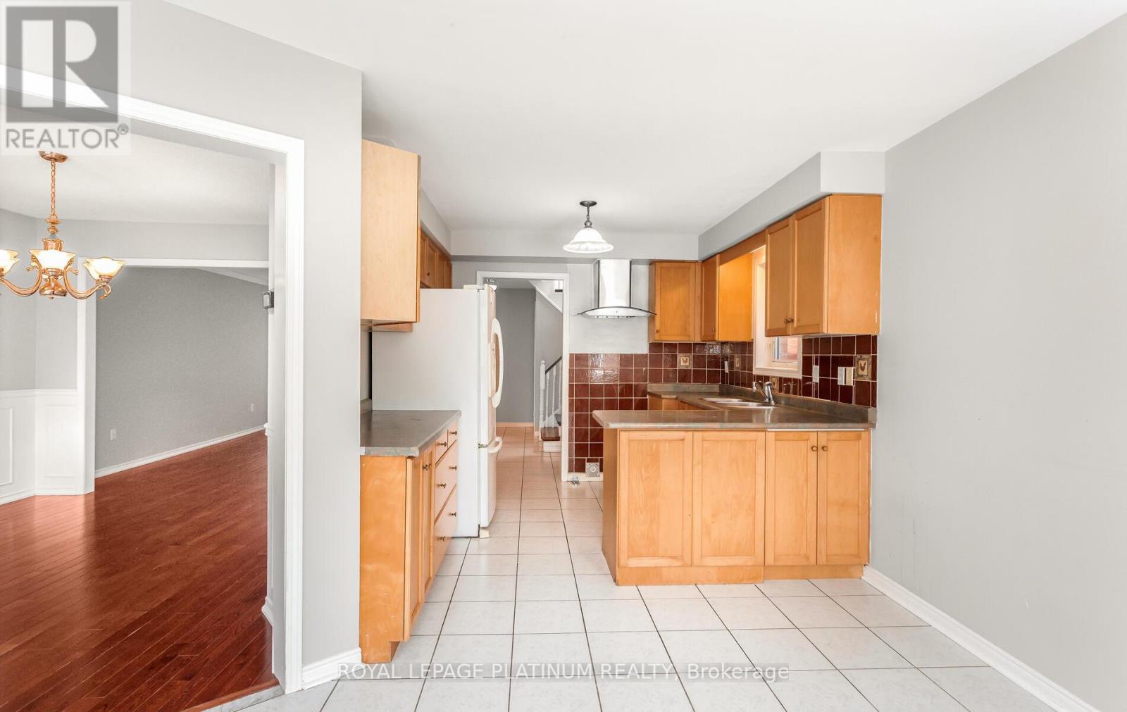 51 Ripley Crescent, Brampton, ON - Indoor Photo Showing Kitchen