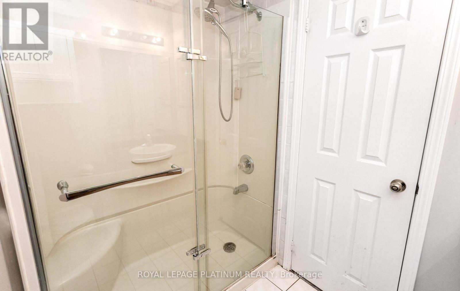 51 Ripley Crescent, Brampton, ON - Indoor Photo Showing Bathroom