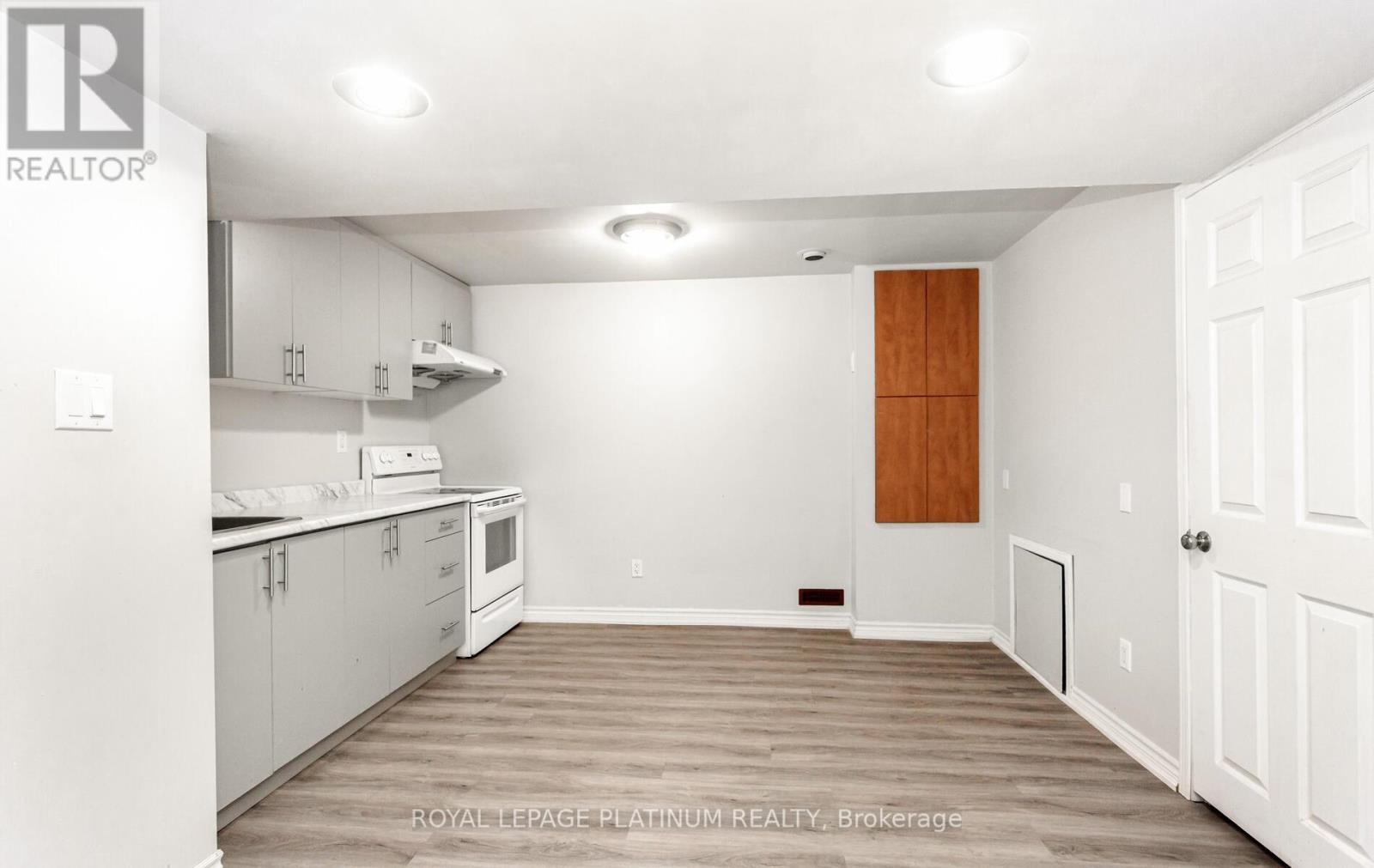 51 Ripley Crescent, Brampton, ON - Indoor Photo Showing Kitchen