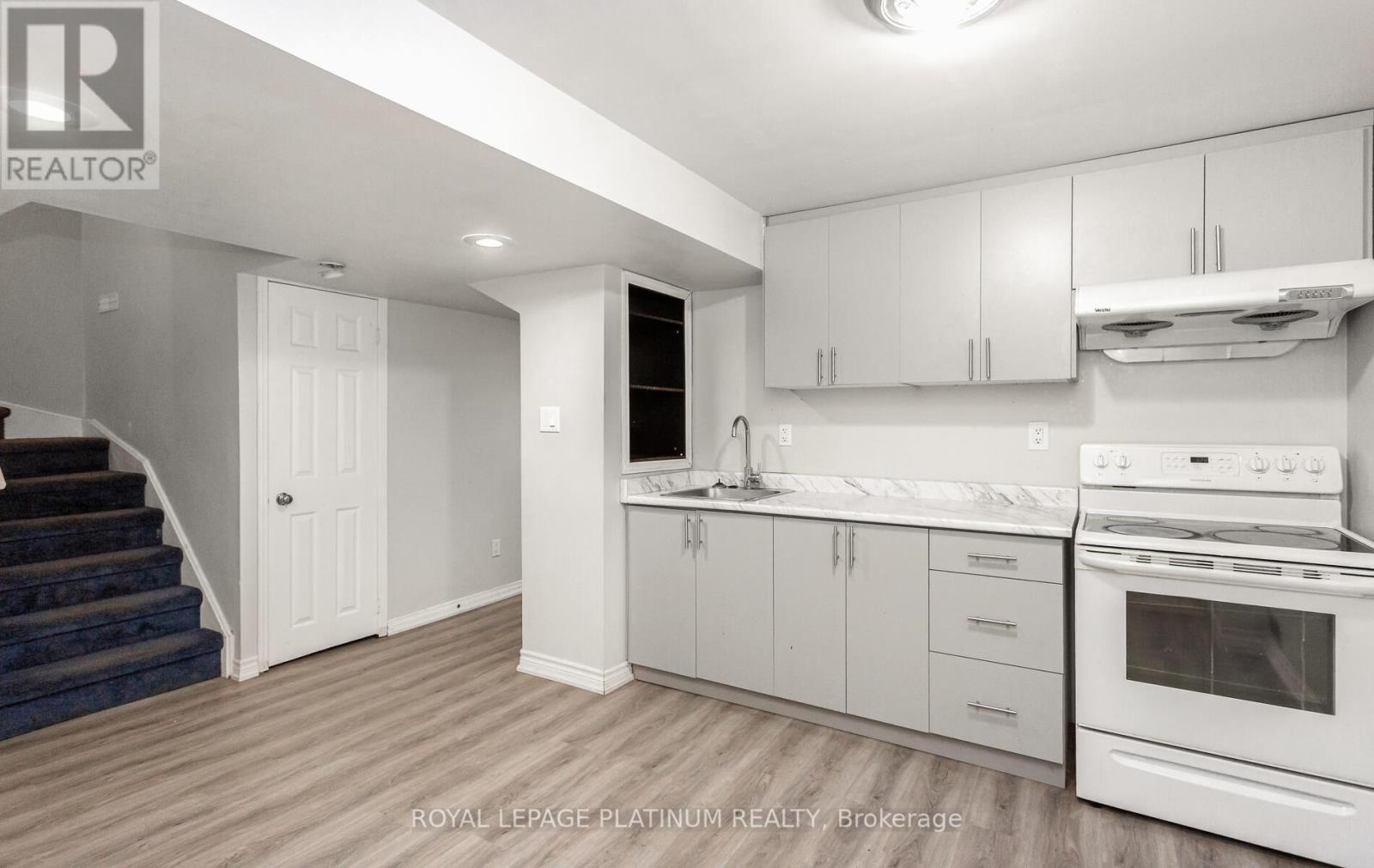 51 Ripley Crescent, Brampton, ON - Indoor Photo Showing Kitchen