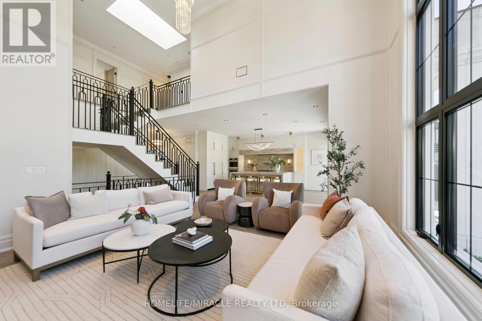 517 Stafford Drive, Oakville, ON - Indoor