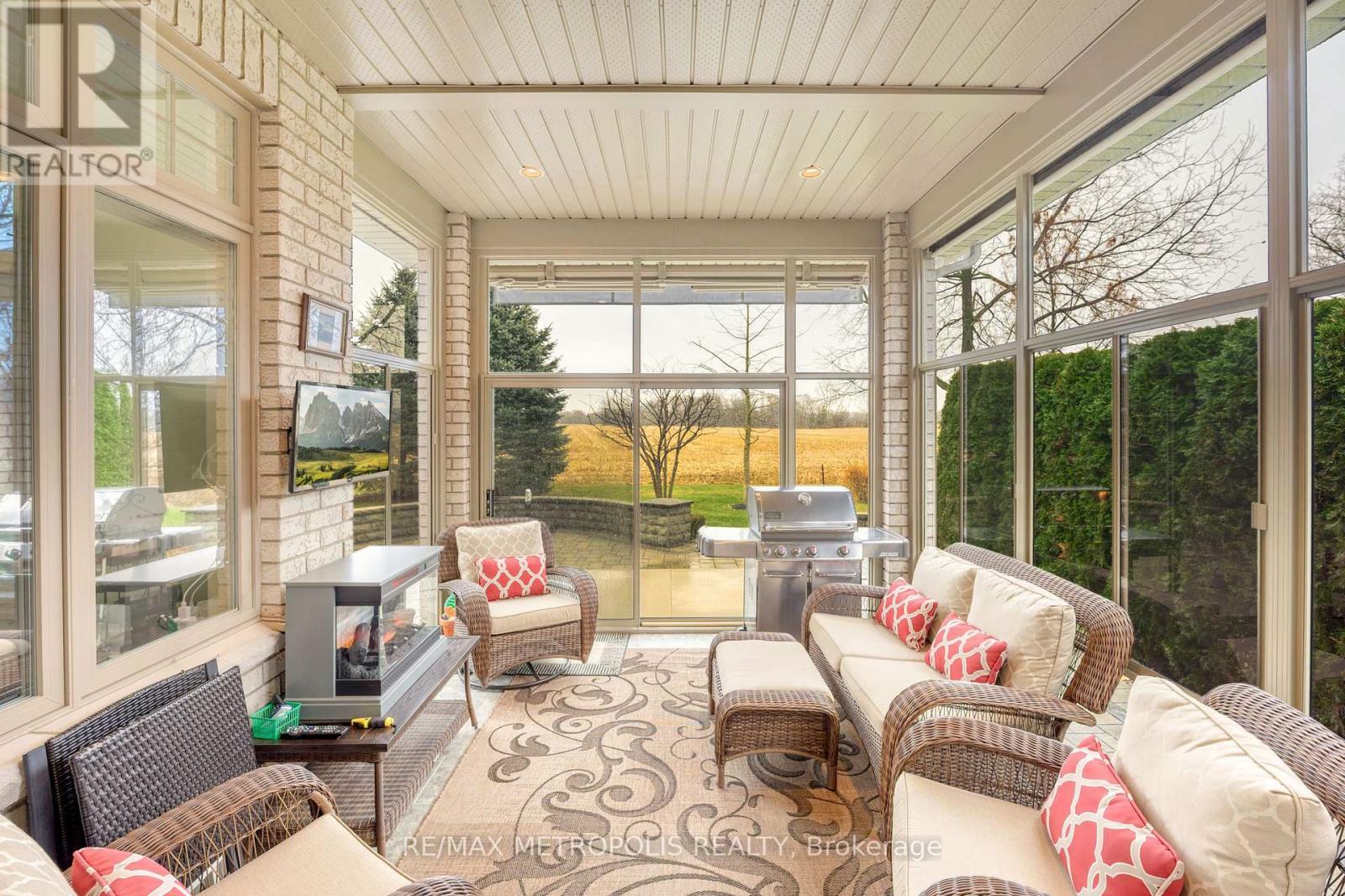 1221 Mike Weir Drive, Sarnia, ON - Outdoor With Deck Patio Veranda With Exterior