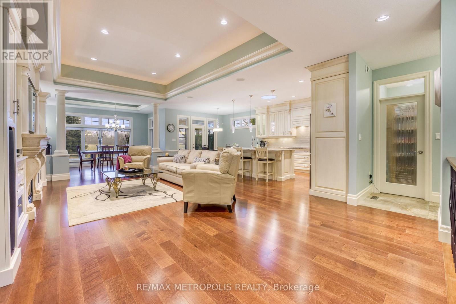 1221 Mike Weir Drive, Sarnia, ON - Indoor Photo Showing Other Room