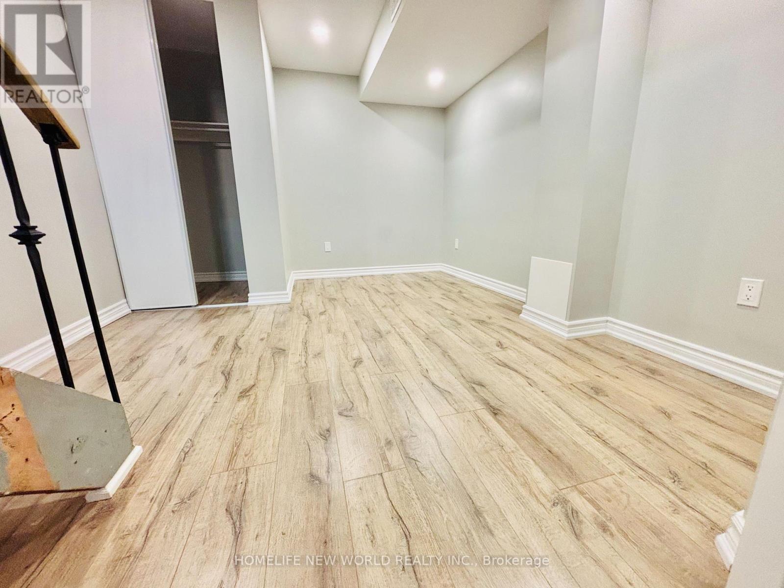 206 - 275 Broadview Avenue, Toronto, ON - Indoor Photo Showing Other Room