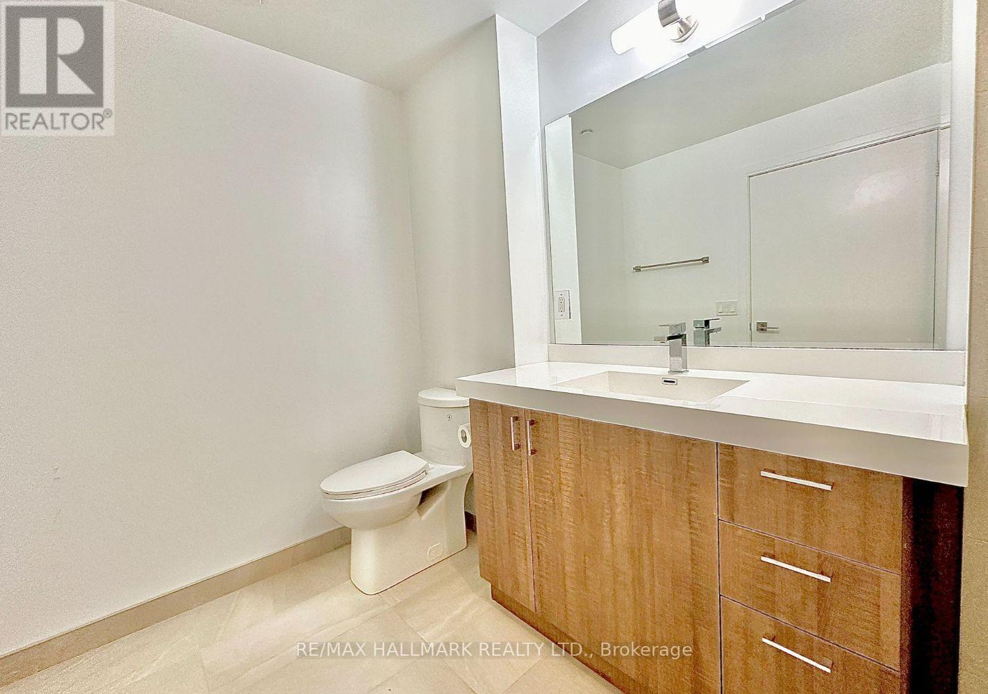 117 - 621 Sheppard Avenue E, Toronto, ON - Indoor Photo Showing Bathroom