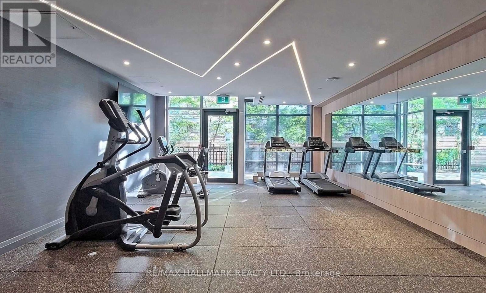 117 - 621 Sheppard Avenue E, Toronto, ON - Indoor Photo Showing Gym Room