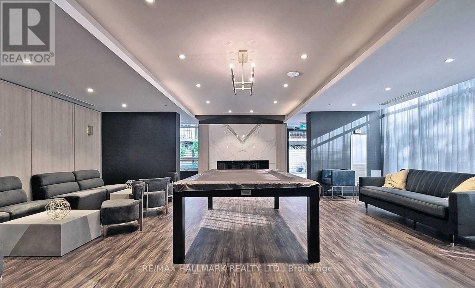 117 - 621 Sheppard Avenue E, Toronto, ON - Indoor Photo Showing Other Room