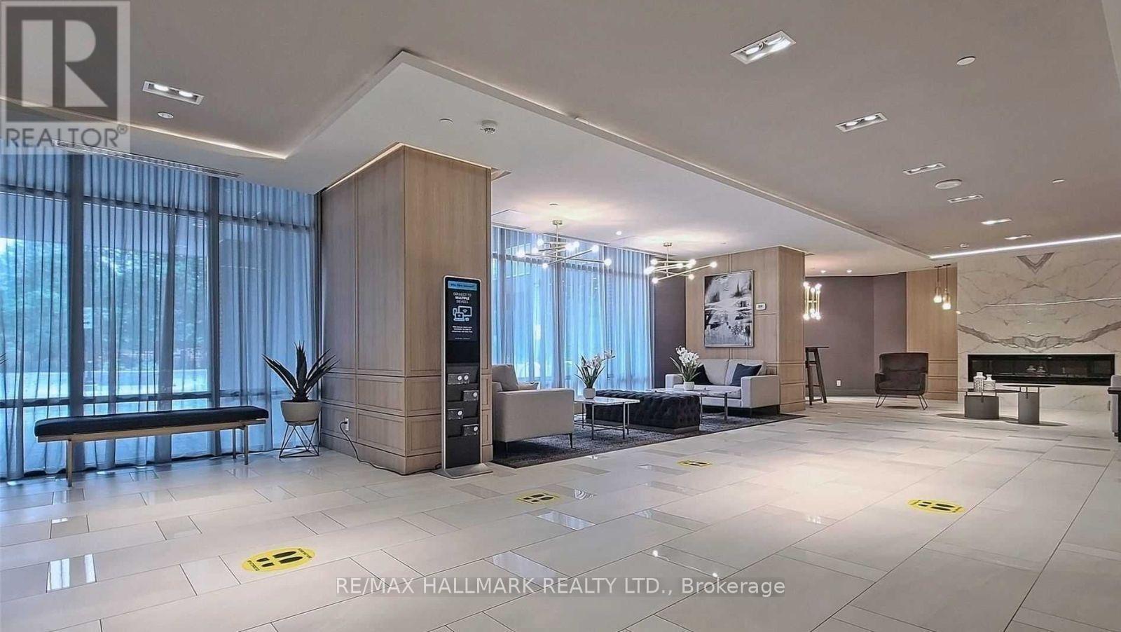 117 - 621 Sheppard Avenue E, Toronto, ON - Indoor Photo Showing Other Room