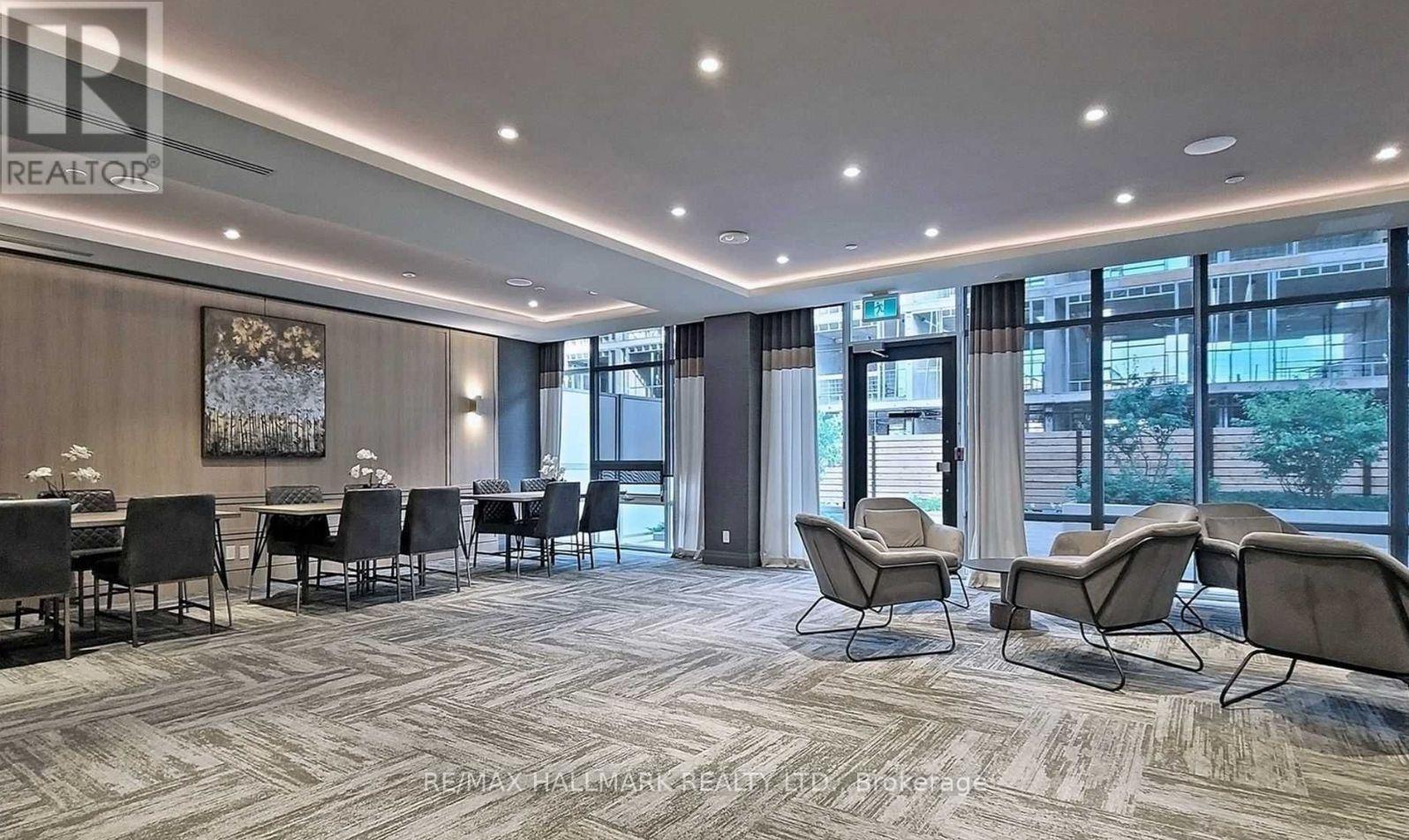 117 - 621 Sheppard Avenue E, Toronto, ON - Indoor Photo Showing Other Room