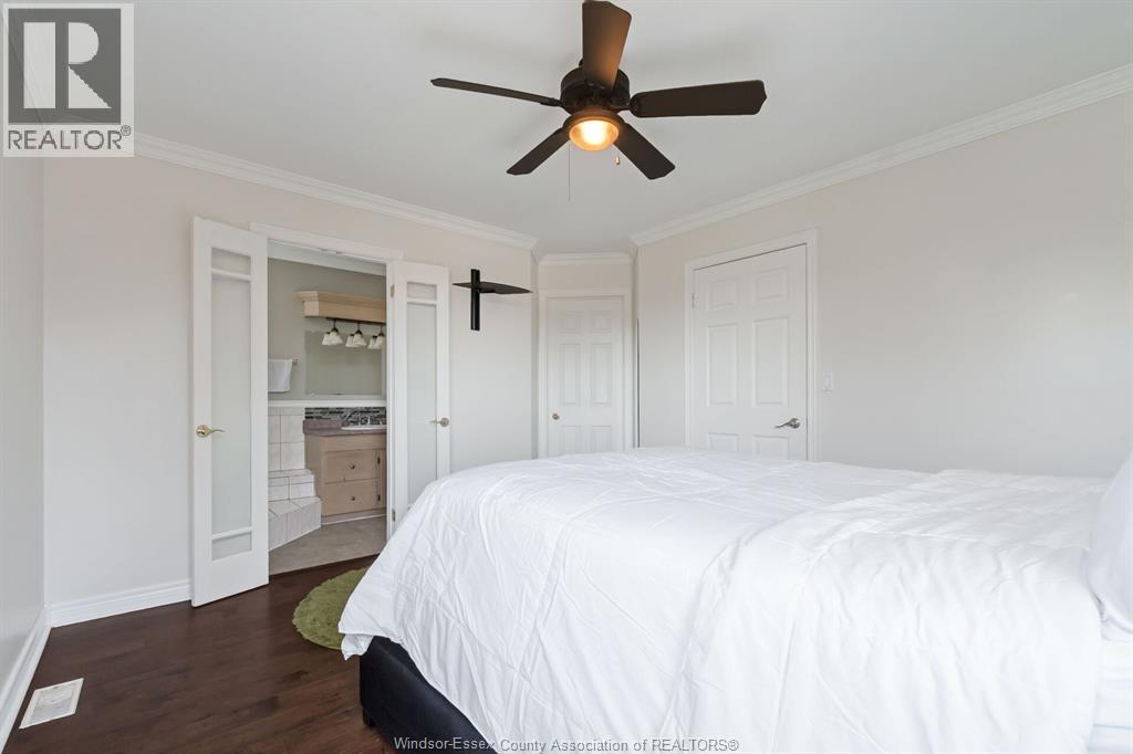 28 Carter Avenue, Leamington, ON - Indoor Photo Showing Bedroom