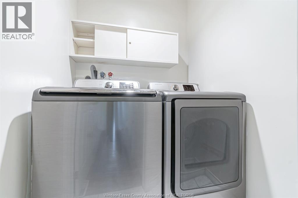 28 Carter Avenue, Leamington, ON - Indoor Photo Showing Laundry Room