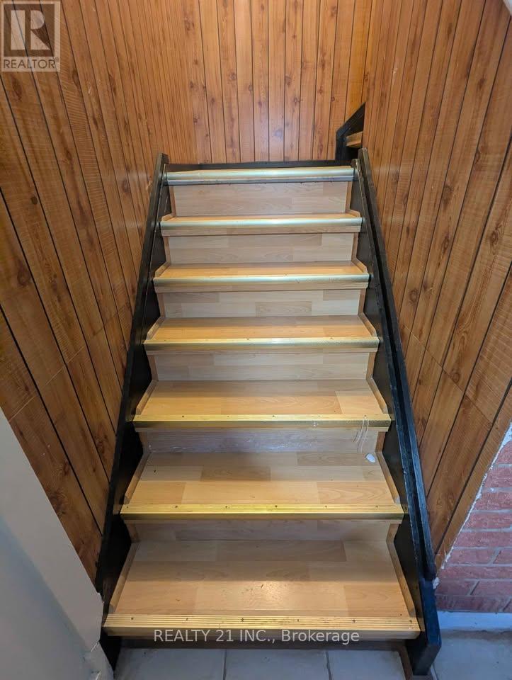 3 - 2 White Abbey Parkway, Toronto, ON - Photo Showing Other Room