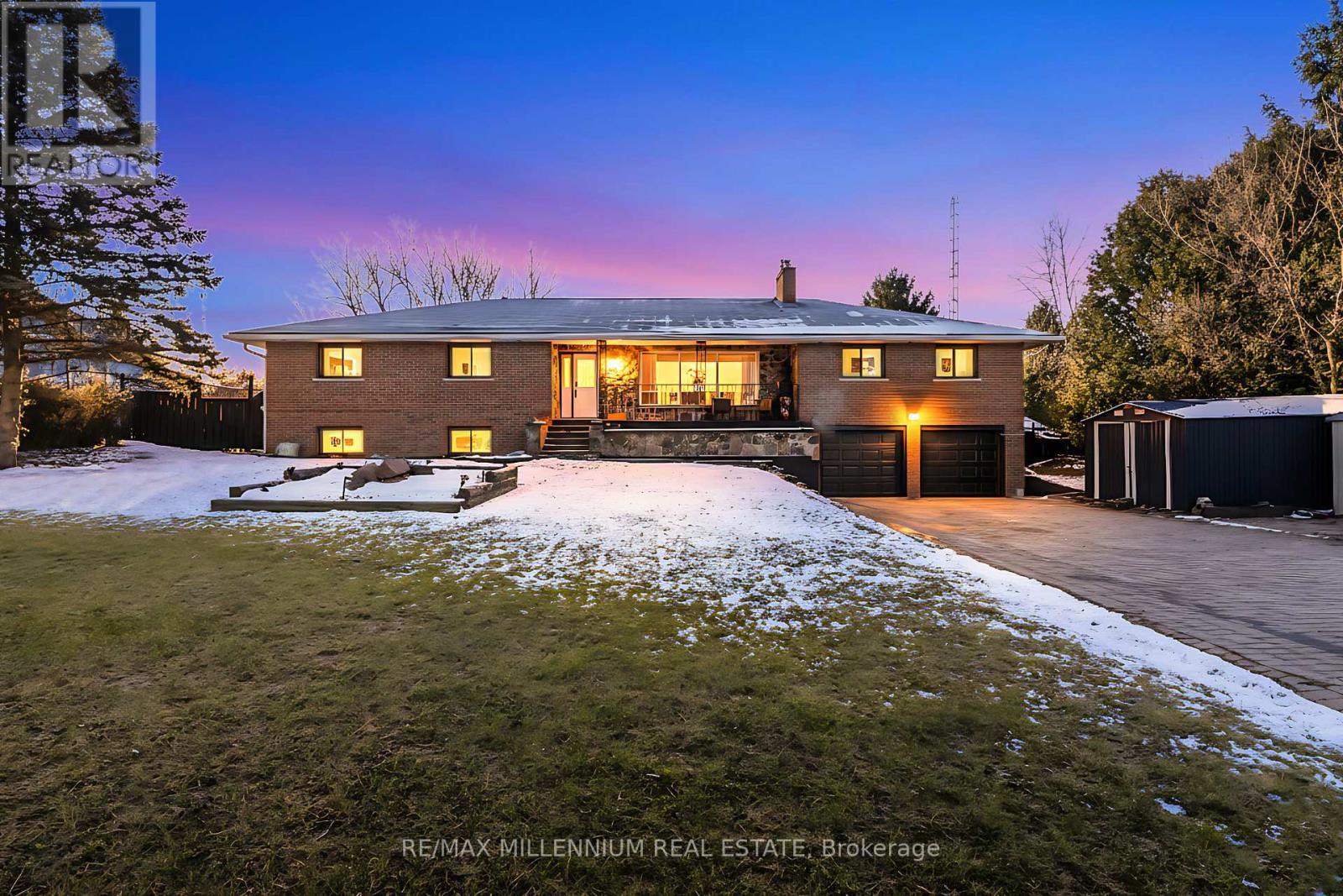 89 - 2831 County Road, Innisfil, ON - Outdoor