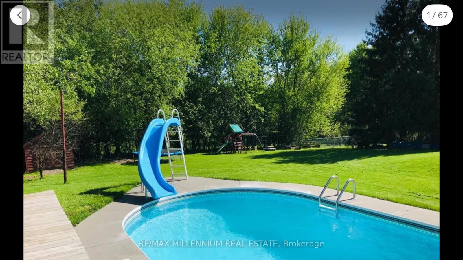 89 - 2831 County Road, Innisfil, ON - Outdoor With Backyard