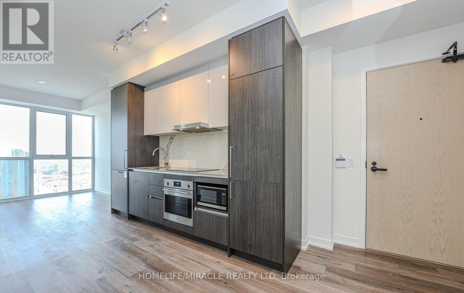 2608 - 225 Commerce Street, Vaughan, ON - Indoor Photo Showing Kitchen