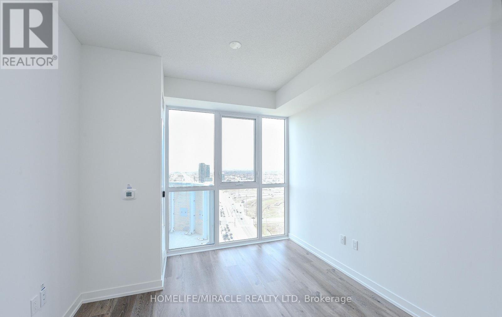 2608 - 225 Commerce Street, Vaughan, ON - Indoor Photo Showing Other Room