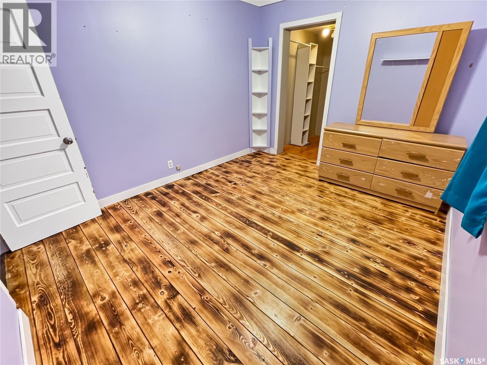 365 3Rd Avenue Ne, Swift Current, SK - Indoor Photo Showing Other Room