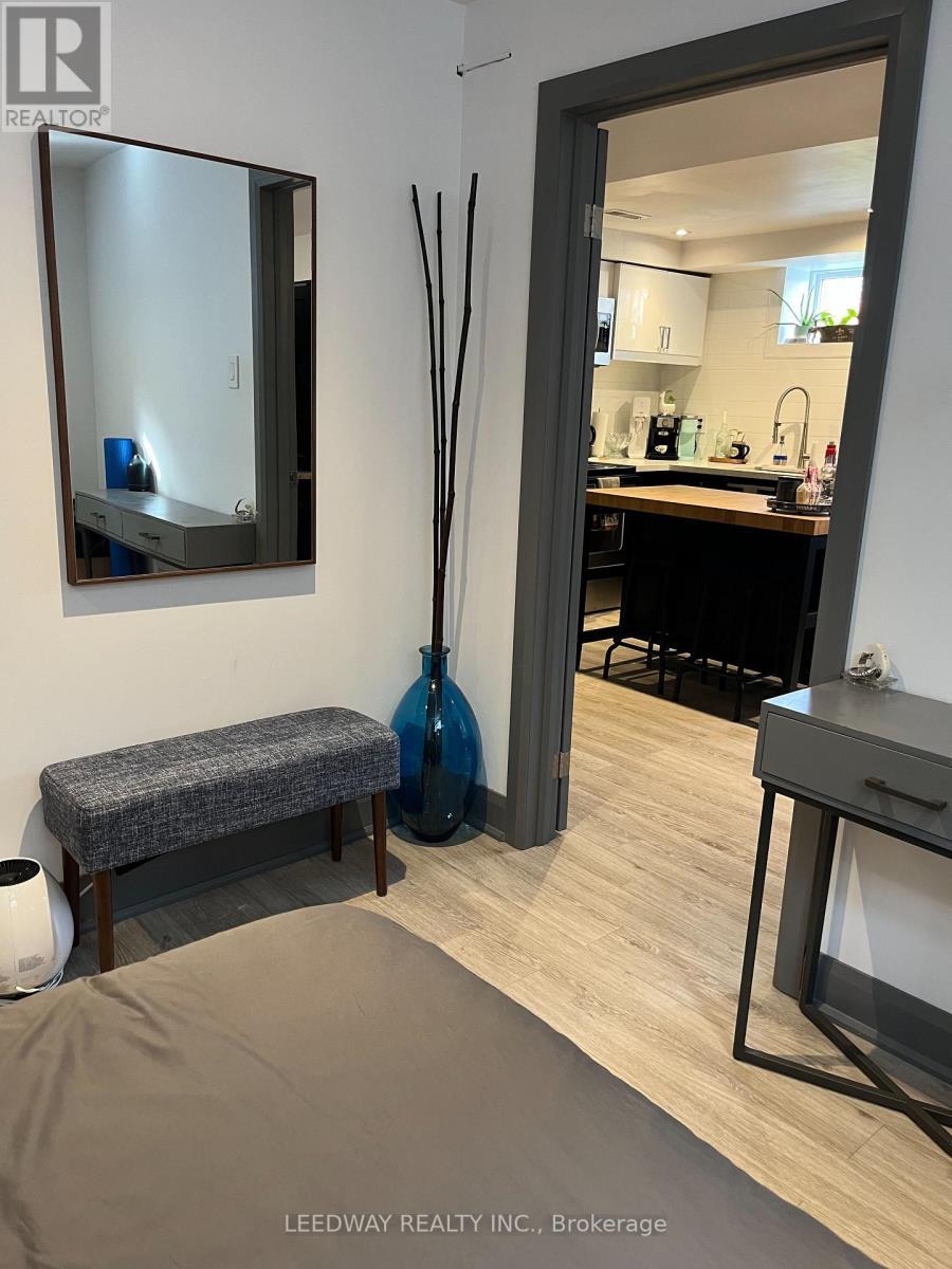 1 - 2247 Haltyre Court, Mississauga, ON - Indoor