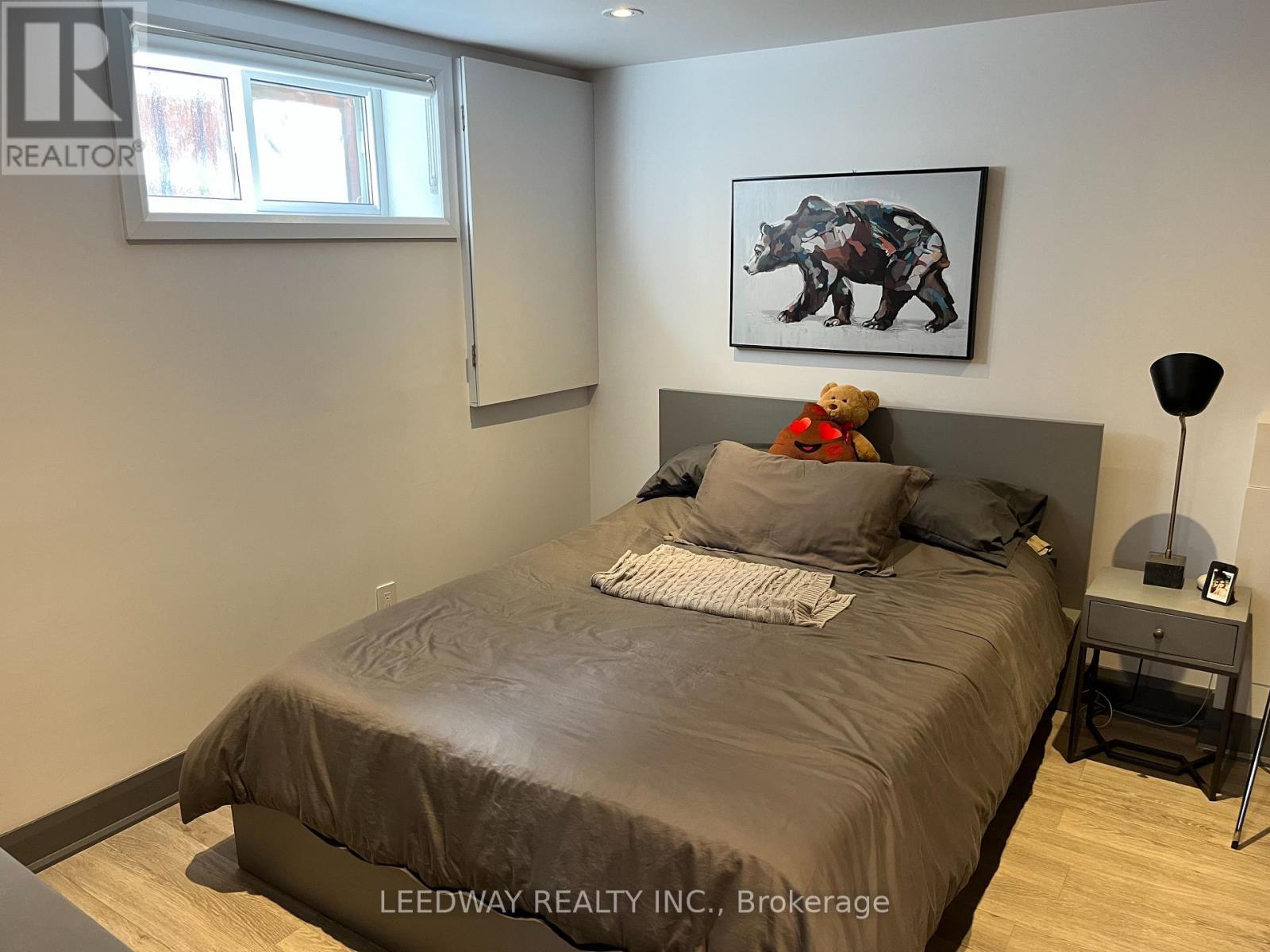 1 - 2247 Haltyre Court, Mississauga, ON - Indoor Photo Showing Bedroom