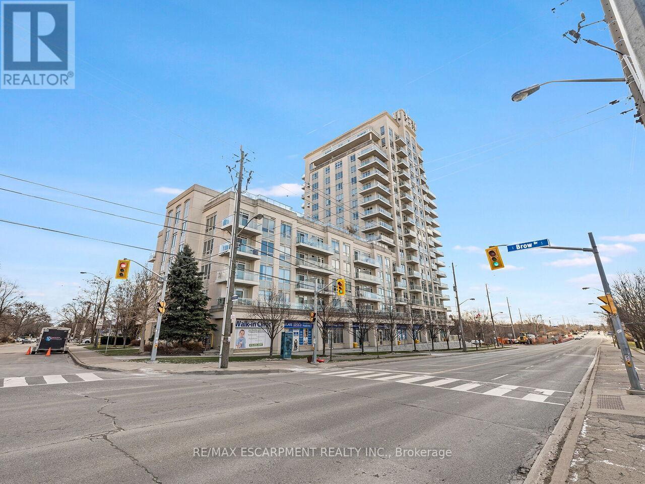 401 - 3865 Lake Shore Boulevard W, Toronto, ON - Outdoor With Facade