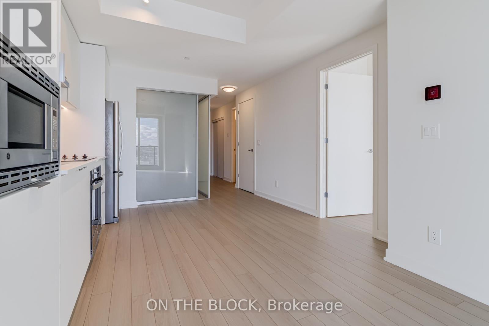 507 - 3071 Trafalgar Road, Oakville, ON - Indoor