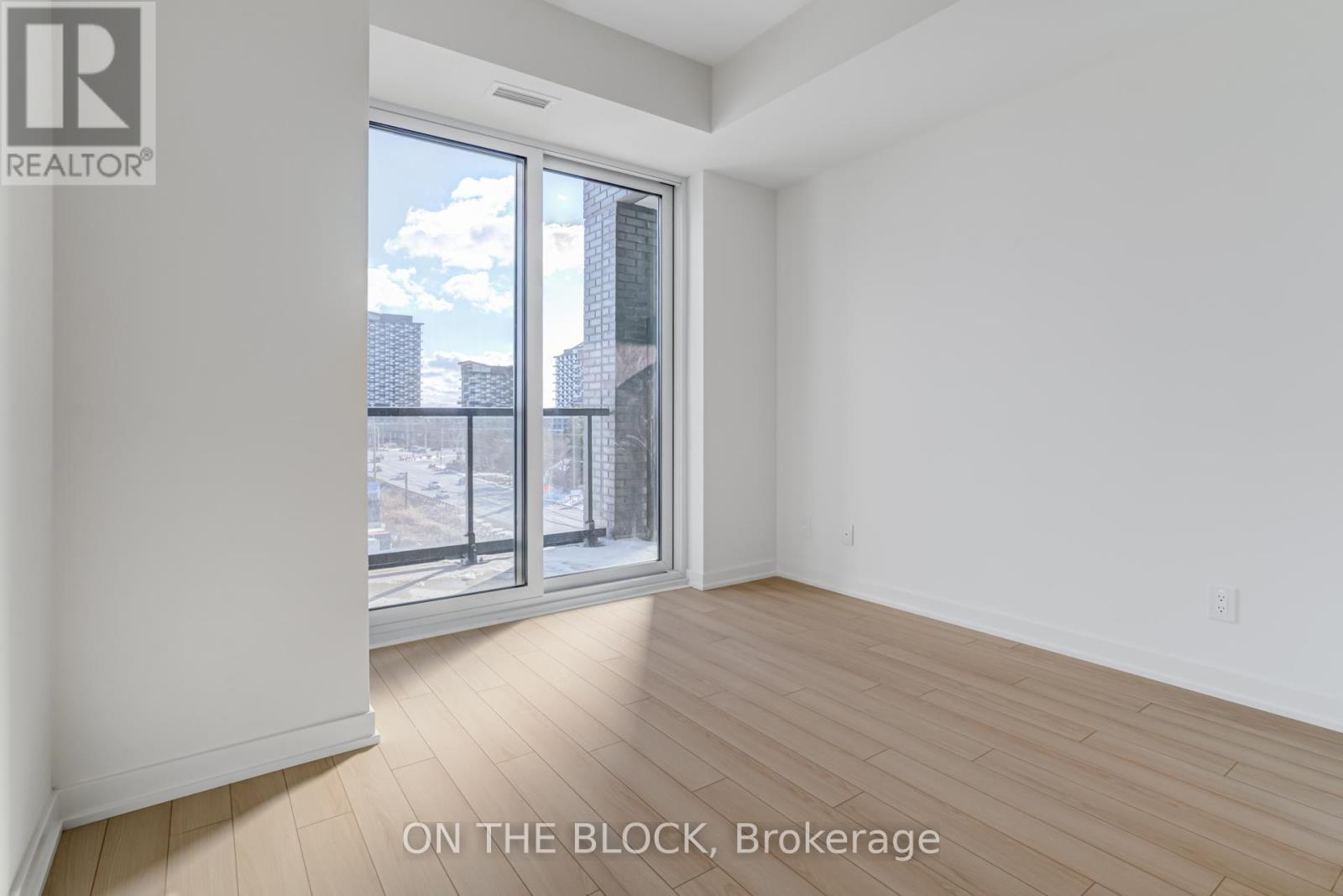 507 - 3071 Trafalgar Road, Oakville, ON - Indoor Photo Showing Other Room