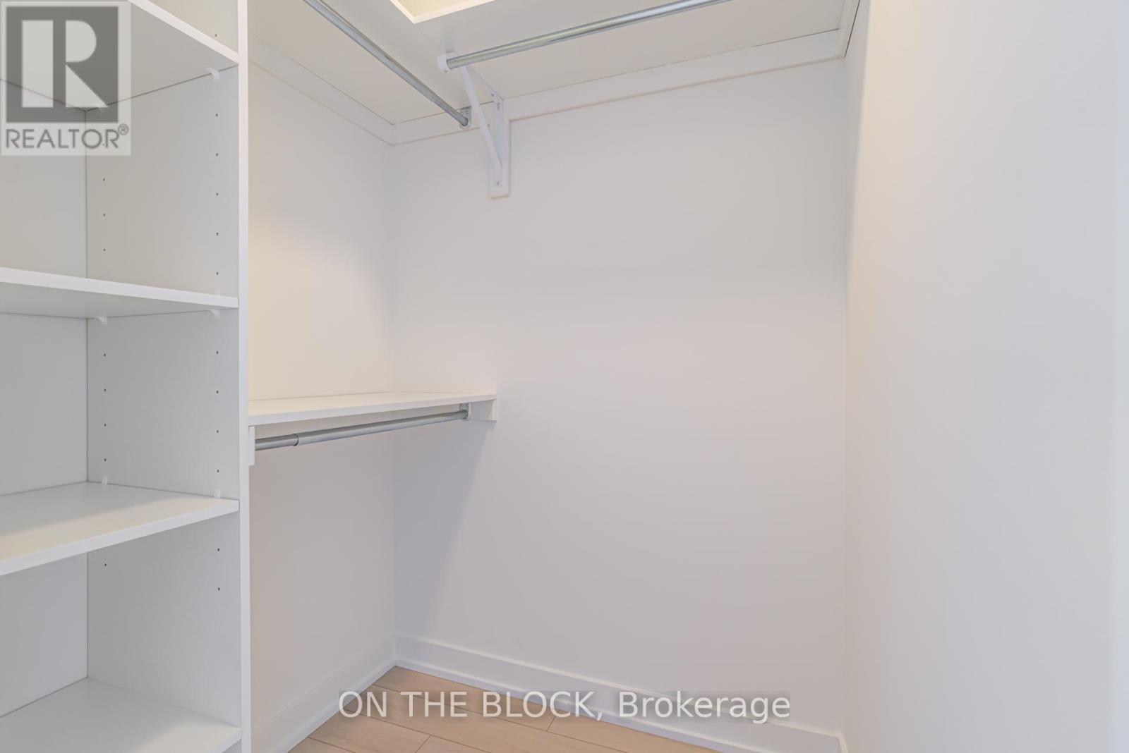 507 - 3071 Trafalgar Road, Oakville, ON -