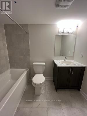 386 Les Emmerson Drive, Ottawa, ON - Indoor Photo Showing Bathroom