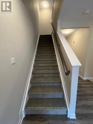 386 Les Emmerson Drive, Ottawa, ON - Indoor Photo Showing Other Room