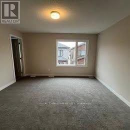 386 Les Emmerson Drive, Ottawa, ON - Indoor Photo Showing Other Room