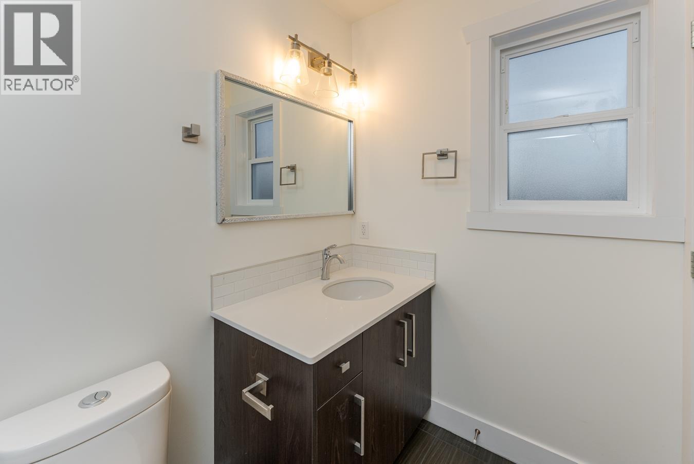1396 Douglas Street, Prince George, BC - Indoor Photo Showing Bathroom