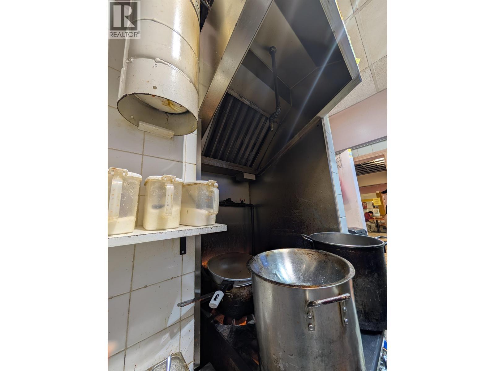 2188 8700 Mckim Way, Richmond, BC