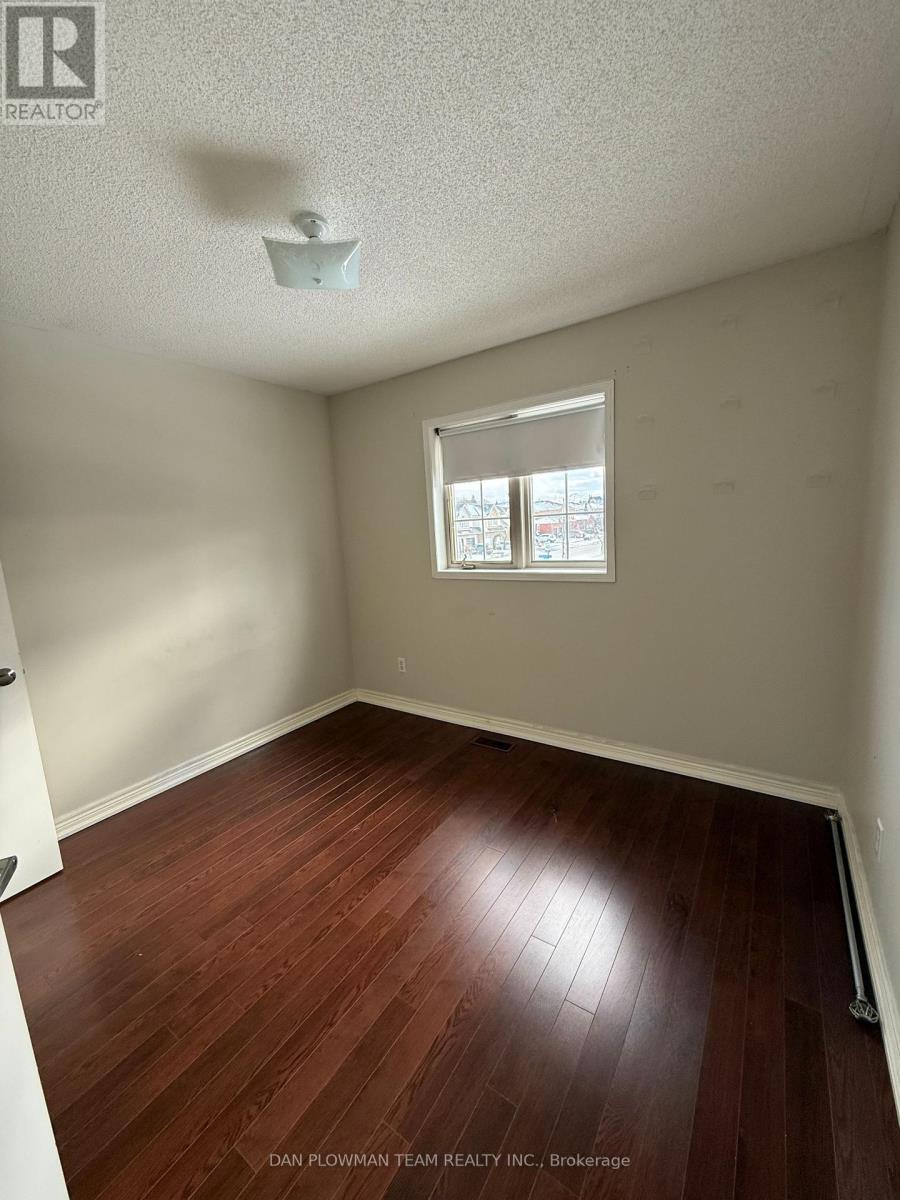 1596 Fieldgate Drive, Oshawa, ON - Indoor Photo Showing Other Room