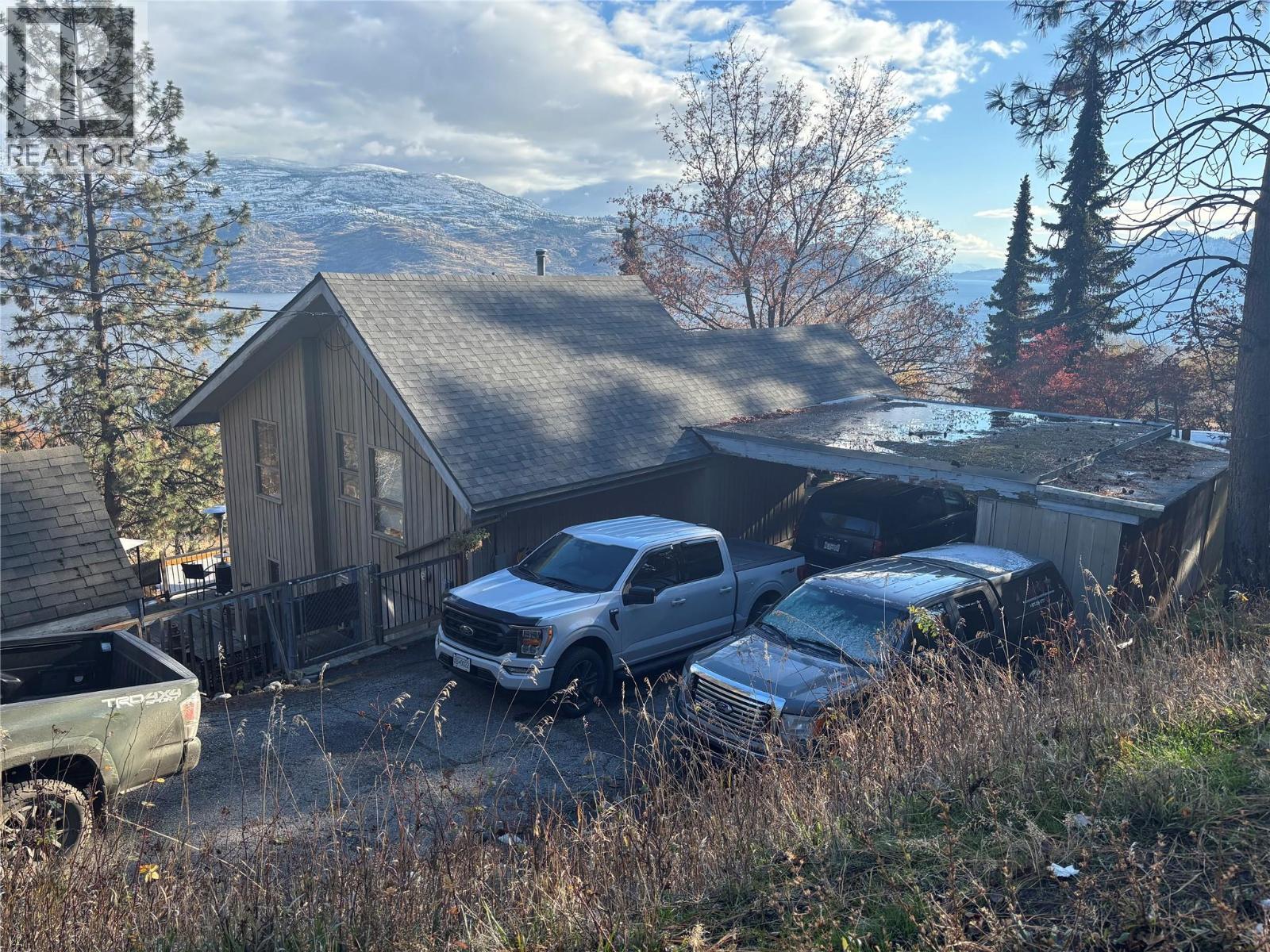 4627 Minto Street, Peachland, BC - Outdoor