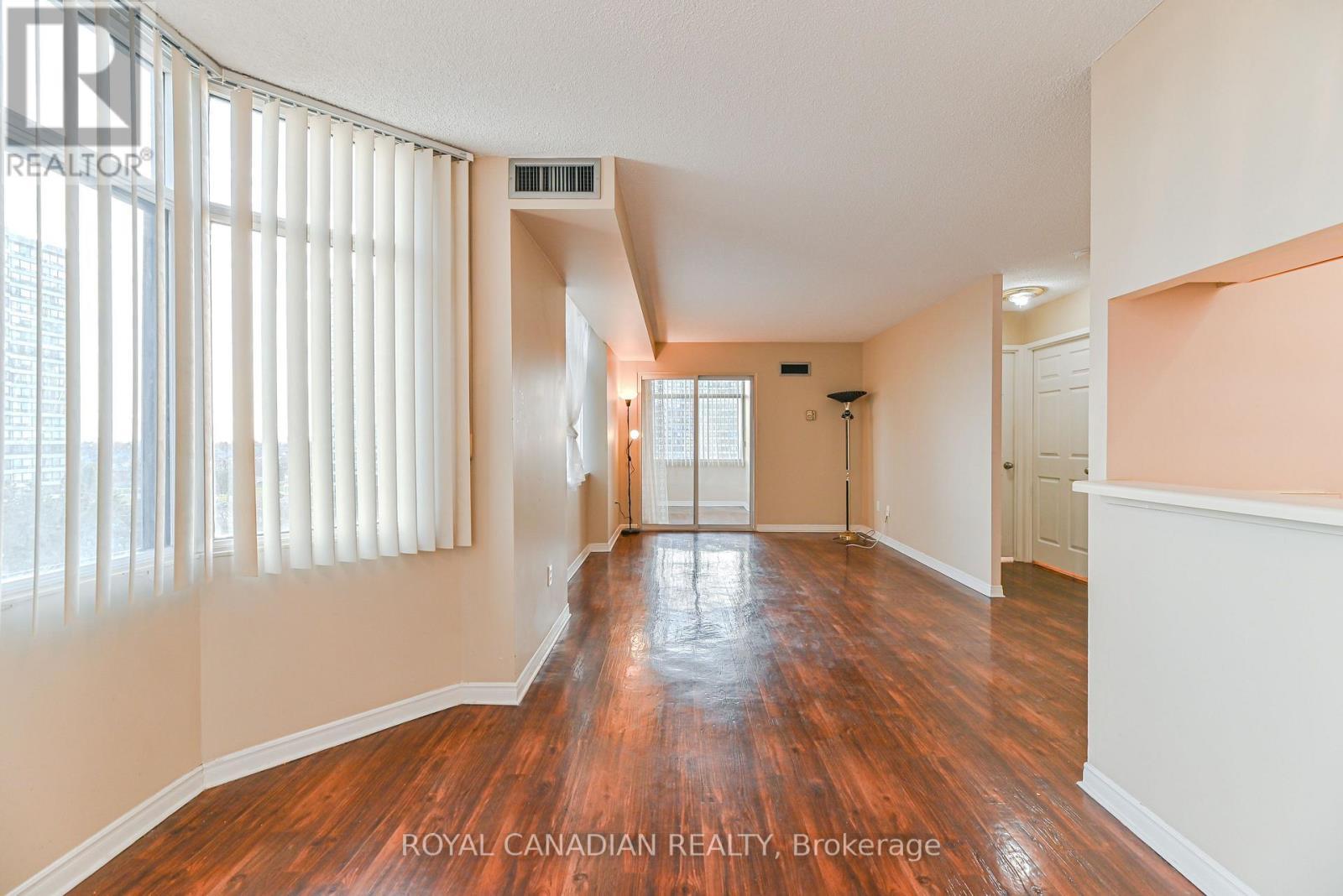 703 - 88 Alton Towers Circle, Toronto, ON - Indoor Photo Showing Other Room