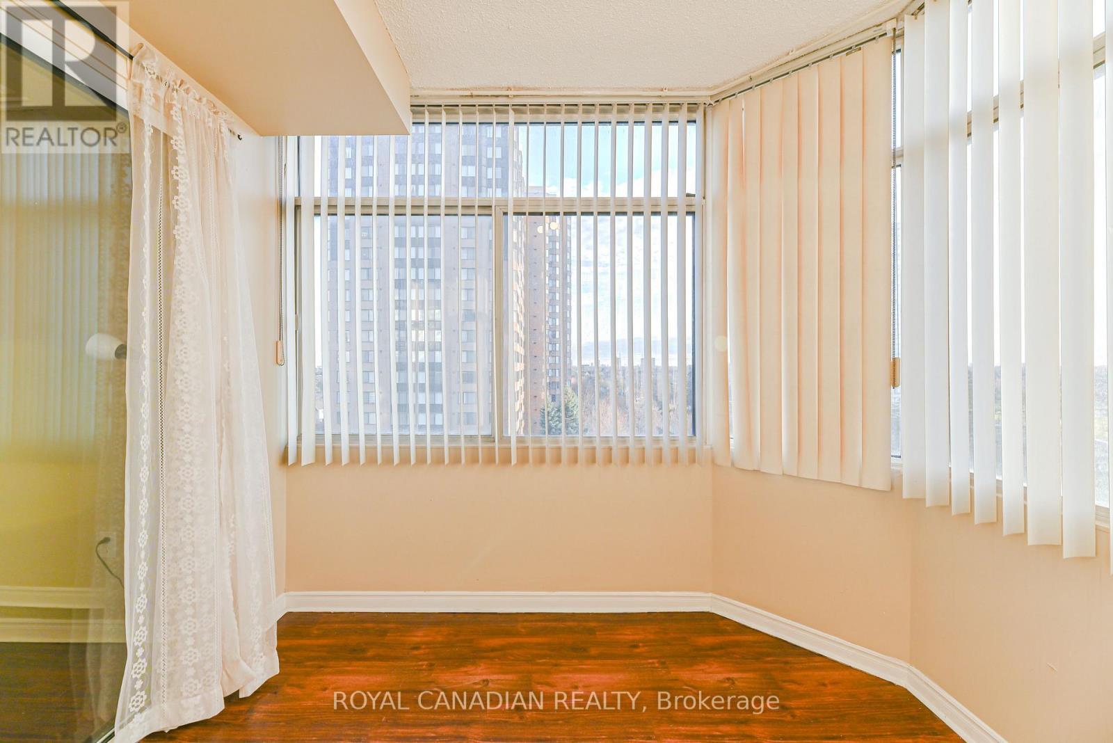 703 - 88 Alton Towers Circle, Toronto, ON - Indoor Photo Showing Other Room