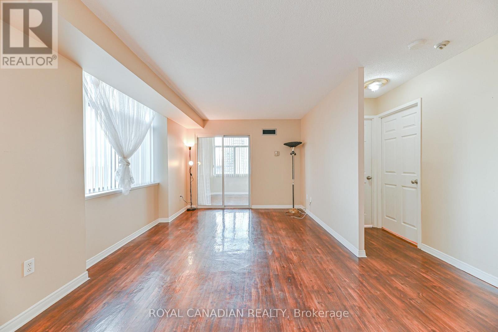 703 - 88 Alton Towers Circle, Toronto, ON - Indoor Photo Showing Other Room