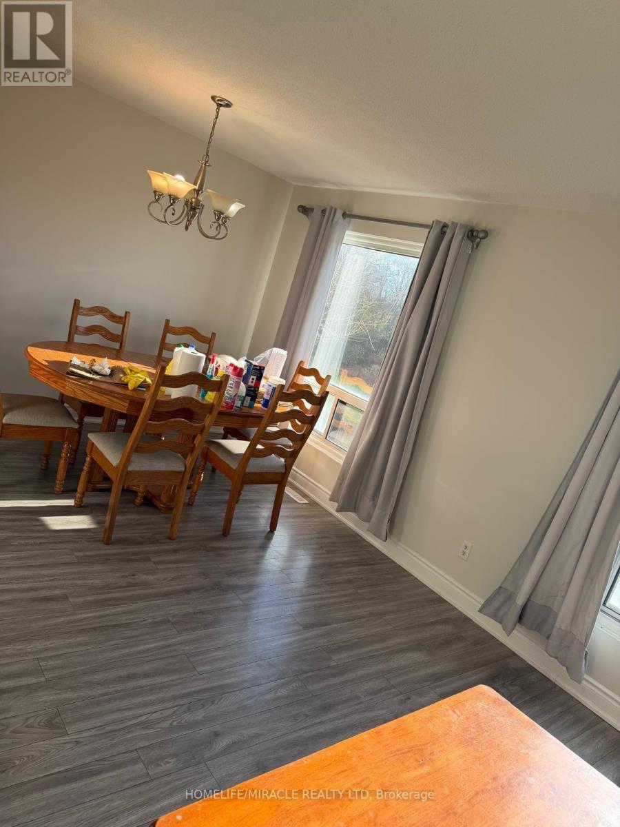 96 Carleton Place, Brampton, ON - Indoor Photo Showing Other Room