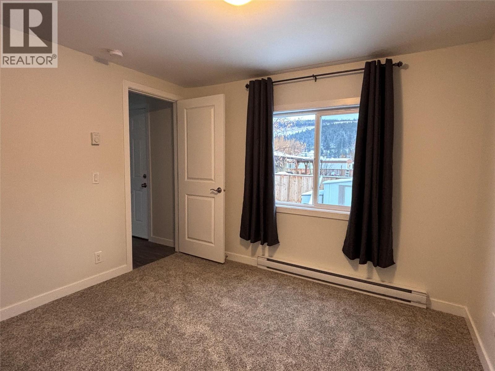 207 Foster Avenue, Clinton, BC